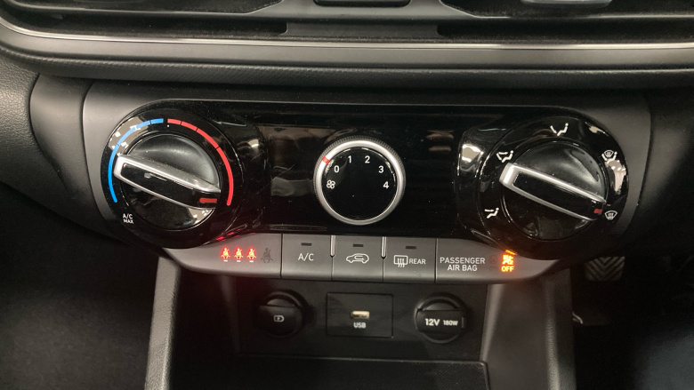 Hyundai Kona 1.0 TGDi 48V MHEV SE Connect 5dr Petrol Hatchback